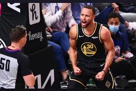 库里重申自己在乎纪录和数据！他曾为了破纪录疯狂出手！图片