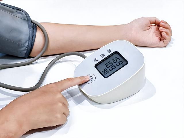 运动降压堪比降压药？研究发现：3种运动降压效果最好，别再选错