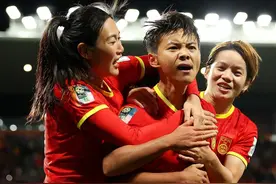 王霜黯然回国，真相大白，球迷都欠贾秀全一个道歉！图片