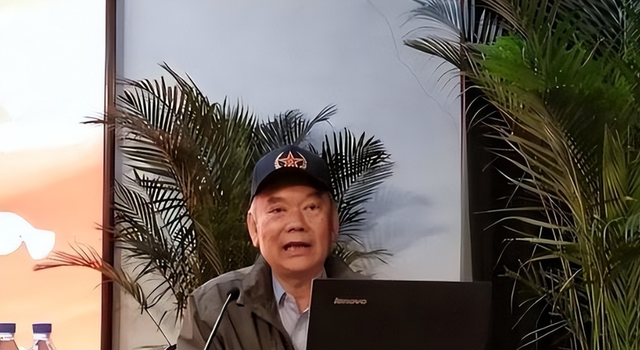 51年曾泽生从朝鲜回国，见过主席之后回家吩咐妻子：北京不能待了