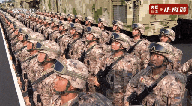 一生报国终得圆满！102岁老兵看完阅兵离世，孙女发声曝更多细节