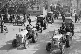 南昌制造故事：江西拖拉机厂出口曾居全国第一，北有一拖南有江拖图片