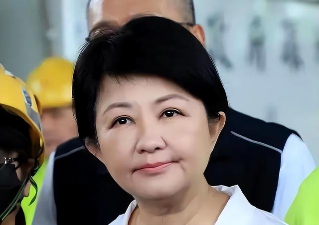 国民党最终目标曝光了，郑丽文向大陆交底了，却绝口不提那2个字