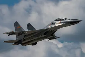 美国人自己发现一个奇怪的现象：歼-11几乎成了收拾美军的主力图片