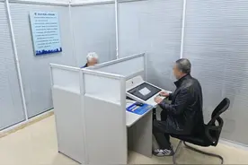 “三力测试”可触屏 老年驾驶人考试更便捷图片