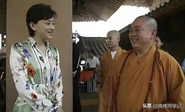 释永信为女明星开光，出事之后，除了李湘还有多少女明星被拉下水