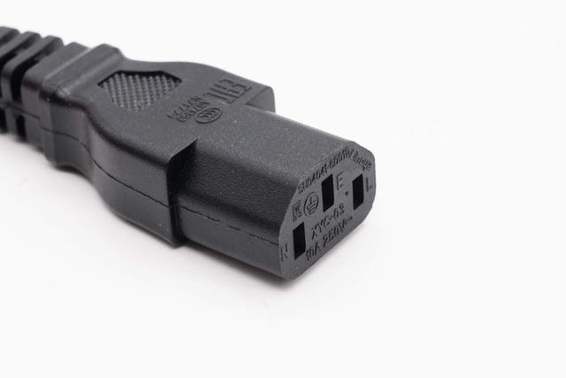非大型切割机搞不定这大块头！九号1080W ebike新国标充电器拆解