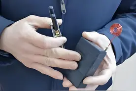 几十元网购“万能钥匙” 秒开电动车、汽车、电动门图片