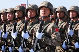 中国人民解放军编制：军、师、旅、团、营、连、排、班各有多少人图片