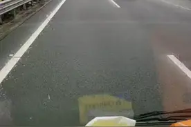 马上放假！高速已经堵上了？网友称“车辆全部倒车7公里”…最新回应→图片