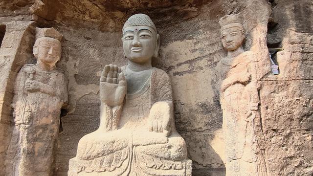 陇上行（二十三）庄浪县云崖寺，名副其实的小麦积山。（8月3日）