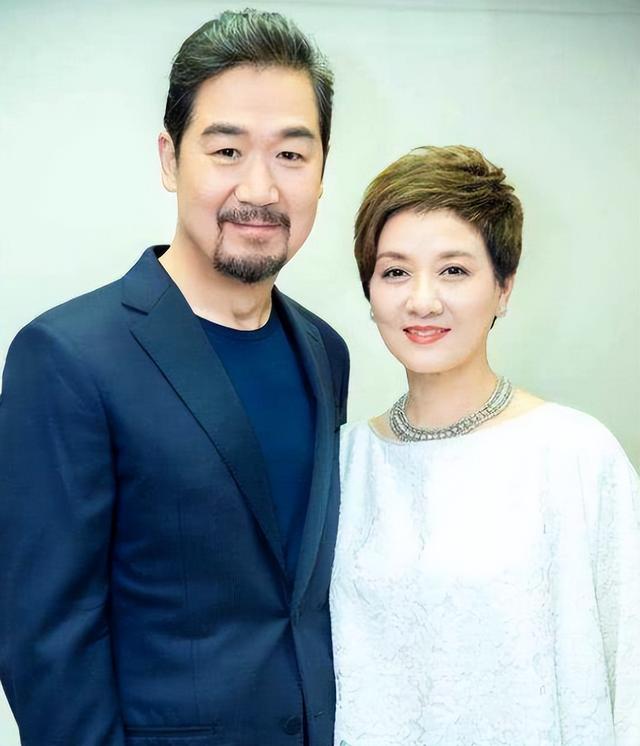 夫妻本是同林鸟，但抱歉，这一次邓婕也救不了晚节不保的张国立