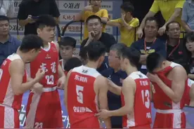 粤联赛状元大战！东莞74-71河源获总冠军，河源错失两次扳平机会图片