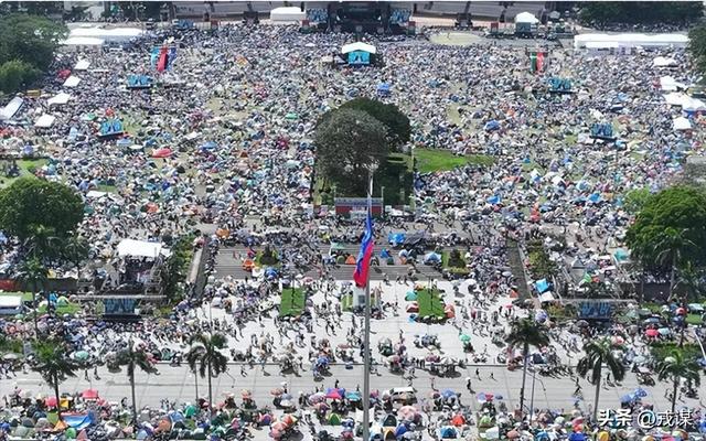 菲律宾史上最大示威！65万人大游行，马科斯政府承诺抓腐却甩锅？