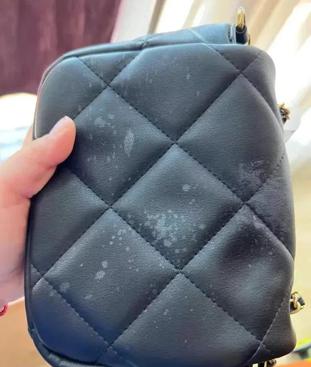 这5种东西不能用酒精擦	，一擦就报废，无法修复，很多人都中招