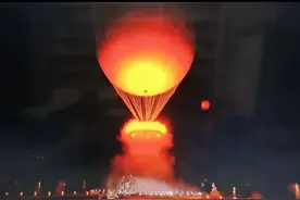 惊艳！140秒回顾巴黎奥运会开幕式，网友：史无前例的开幕式！图片