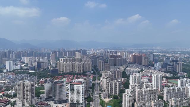 继乐山之后，四川又一“黑马城市”要起飞，比眉山更有潜力