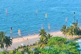 好天气出游风向标 热门旅游目的地海口五一撒欢图片