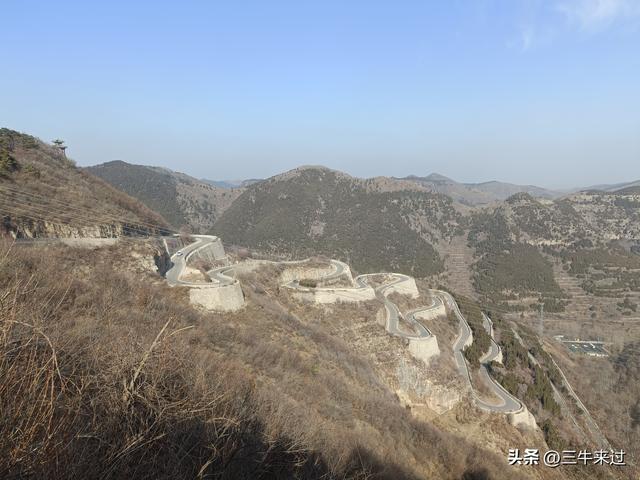 无为在歧路，免费仰天山