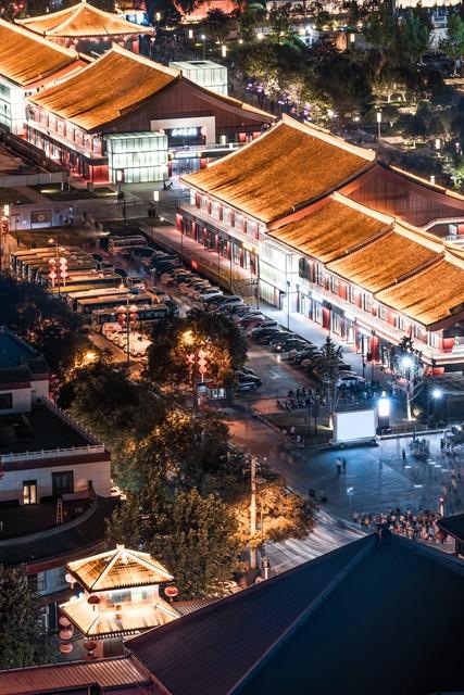 别只盯着不夜城！清明去西安，早上5点半的大雁塔才是真长安