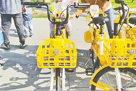 “共享亲子车”走俏绿城 助力亲子出行“最后一公里”图片