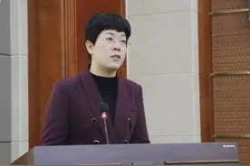 晋升不足三个月，她被查图片