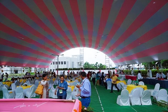 印度食物太“恶心”？都是半消化状，中国游客被吓到：能不吃吗？