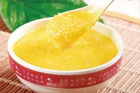 高血压患者怎么吃早餐最健康？医生提醒：这八种早餐要少吃图片