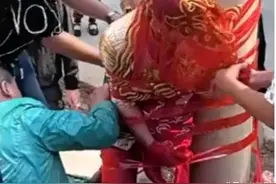 新娘被绑在电线杆上后续:新郎被骂惨 知情人发声，官方回应图片