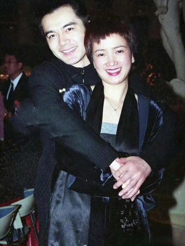 “古装第一美人”何睛病逝享年61岁