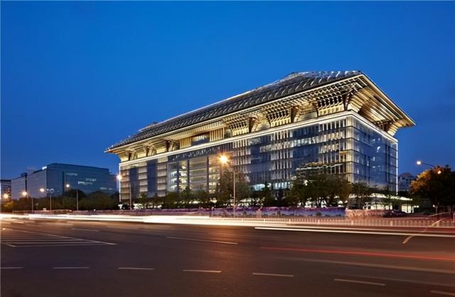 跨界豪赌！时空科技四年亏损近7亿，不补亏损反花大钱拟收购芯片