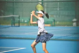 学网球到底有多贵？ 打网球前途有多广？一起来算算网球热潮中的经济账图片