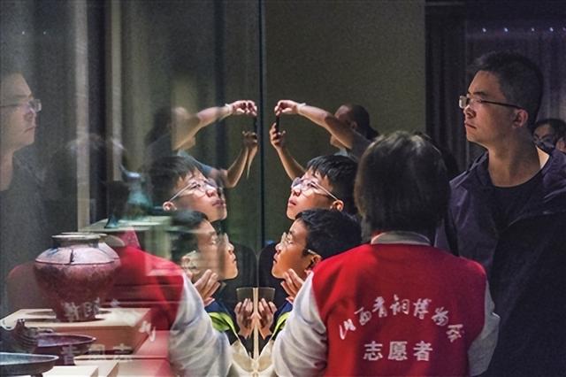 潮涌晋阳 共度佳节