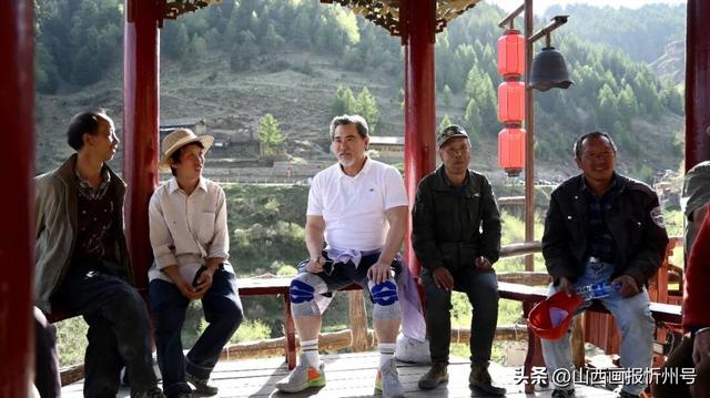 《鳄鱼》剧组赵文瑄到访芦芽山旅游度假区