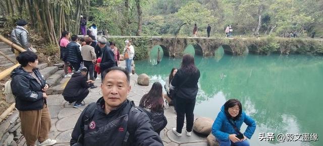周毅文I荔波小七孔：黔南秘境的翡翠诗篇