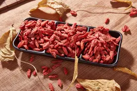 枸杞搭一物，补肾功效翻一倍，让枸杞真正成为男人的补肾佳品图片