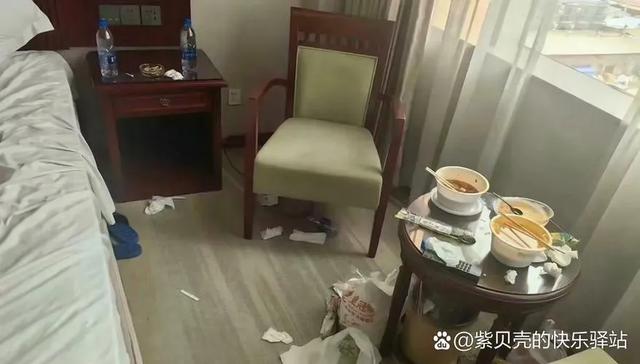 为什么现在酒店退房都不再“查房”了？内部员工说出实情：明白了
