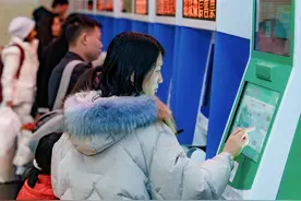 12306售罄，为何第三方还显示有票？图片