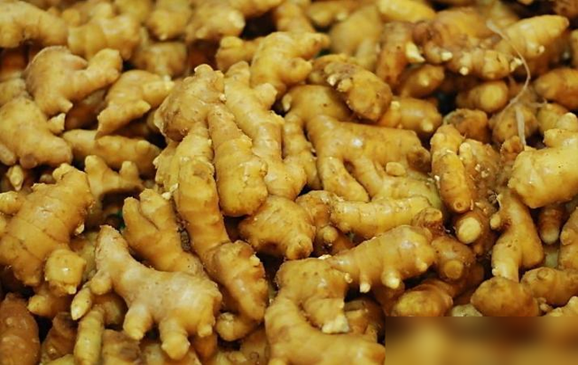 买生姜有讲究，牢记“3不买”！却有人常买错，为了健康别再不懂