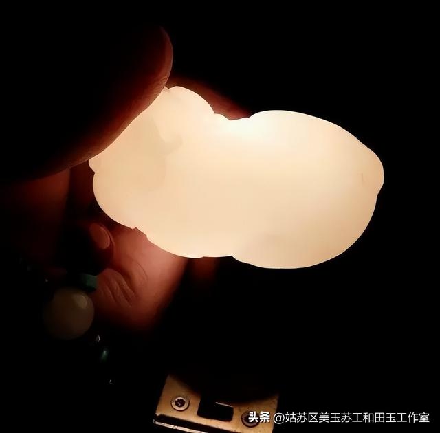 如何从结构上辨别和田玉的产地？