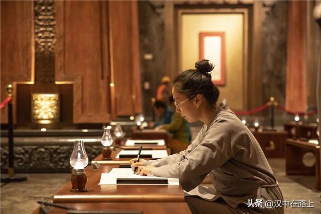 汉中兴汉胜境放大招：18周岁以下青少年及应届高考生免门票