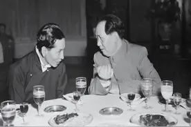 67年，周总理命令派专机去拉萨接一对夫妇，他们为何能享受这待遇图片