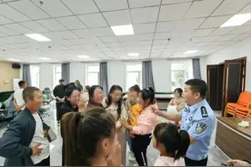 走失28年的她，这个中秋节终于和家人团圆图片