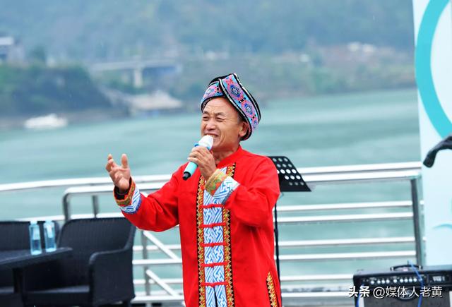 酉沿黄金线精华段首航激活跨省文旅新动能