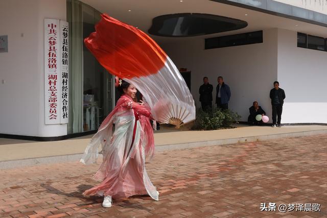 湖北云梦：花朝节十二花神踏春来 非遗古韵醉游人
