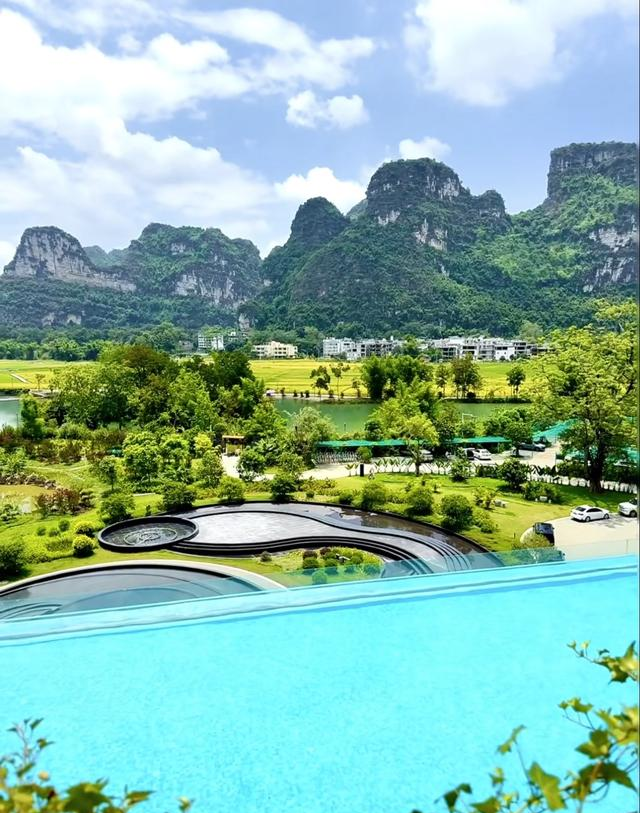 高铁直达！适合老夫老妻4-5月出行的3个旅行地，景美人少，出发吧