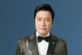 罗嘉良曾参与海港城建设，跨行做演员 竟逆袭为无线一哥丨独家对话图片