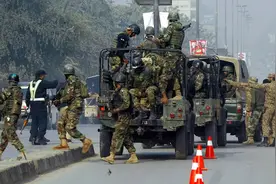 刚停火又开始嘴硬，印度睁眼说瞎话，“数架”巴基斯坦飞机被击落图片