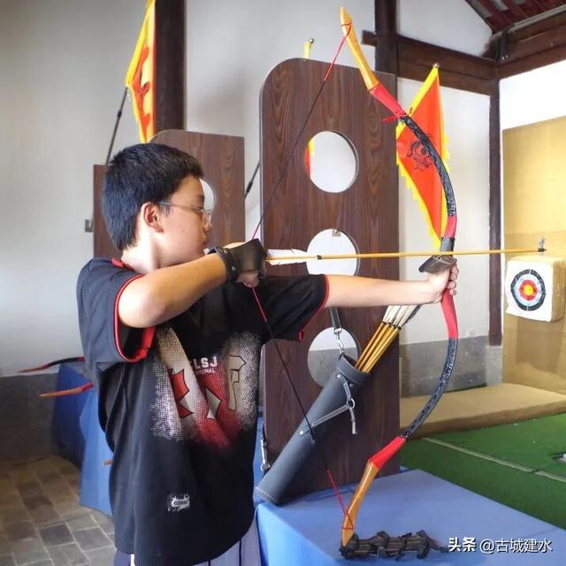 “五一”小长假就去建水：朱家花园接福纳财，临安府署顶缸、当差、赢免票