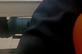 最新后续!孙子被后奶锁门外 知情者再爆料,当事人深夜发声不罢休图片